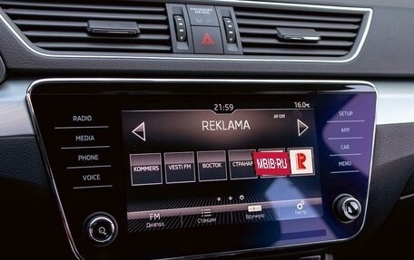 Skoda Superb III рестайлинг, 2018 год, 1 525 000 рублей, 14 фотография