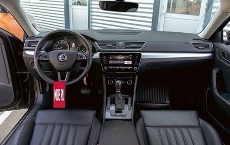 Skoda Superb III рестайлинг, 2018 год, 1 525 000 рублей, 16 фотография