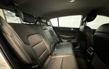 KIA Sportage IV рестайлинг, 2019 год, 2 575 000 рублей, 17 фотография