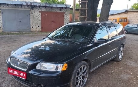 Volvo V70 III рестайлинг, 2005 год, 700 000 рублей, 10 фотография