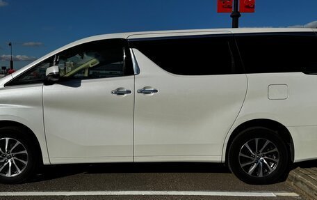 Toyota Vellfire II, 2016 год, 3 600 000 рублей, 4 фотография