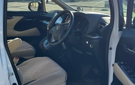 Toyota Vellfire II, 2016 год, 3 600 000 рублей, 9 фотография