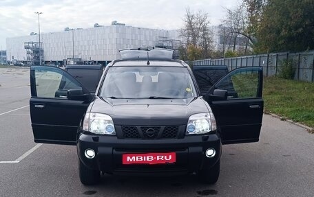 Nissan X-Trail, 2005 год, 850 000 рублей, 2 фотография