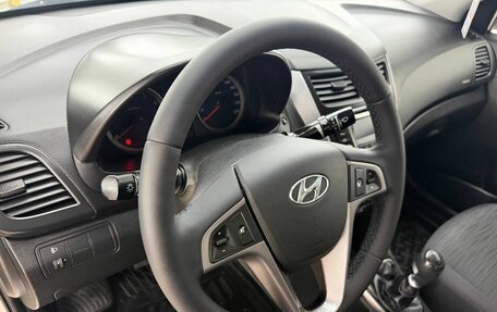 Hyundai Solaris II рестайлинг, 2014 год, 925 000 рублей, 14 фотография