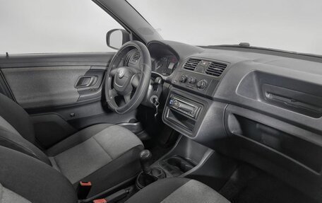 Skoda Fabia II, 2009 год, 389 000 рублей, 10 фотография