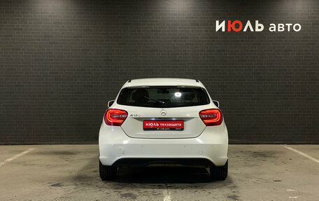 Mercedes-Benz A-Класс, 2014 год, 1 300 000 рублей, 6 фотография