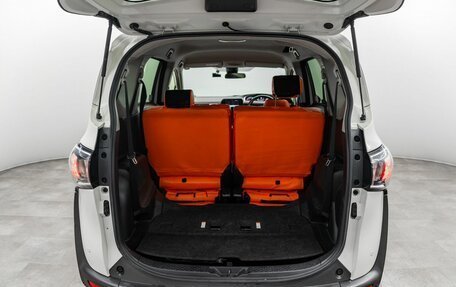 Toyota Sienta II, 2021 год, 1 640 000 рублей, 17 фотография