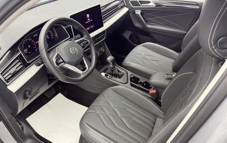 Volkswagen Tiguan II, 2023 год, 1 860 000 рублей, 11 фотография