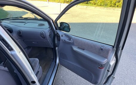 Dodge Caravan III, 2000 год, 595 000 рублей, 28 фотография