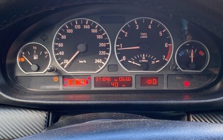 BMW 3 серия, 2002 год, 620 000 рублей, 28 фотография