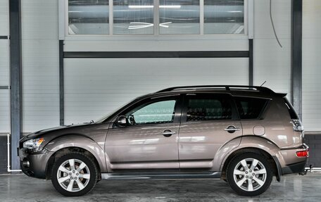 Mitsubishi Outlander III рестайлинг 3, 2011 год, 1 179 000 рублей, 8 фотография