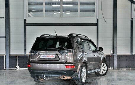 Mitsubishi Outlander III рестайлинг 3, 2011 год, 1 179 000 рублей, 5 фотография