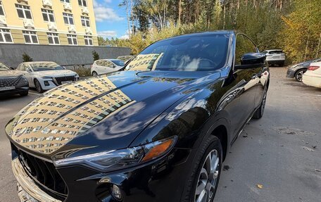 Maserati Levante I, 2021 год, 6 100 000 рублей, 4 фотография