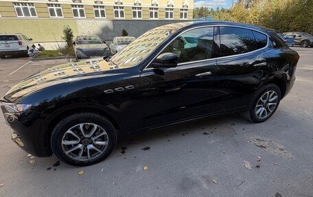 Maserati Levante I, 2021 год, 6 100 000 рублей, 3 фотография