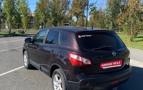 Nissan Qashqai, 2011 год, 880 000 рублей, 3 фотография