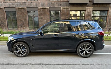 BMW X5, 2021 год, 8 990 000 рублей, 4 фотография