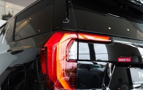 GMC Yukon IV, 2026 год, 19 350 000 рублей, 10 фотография