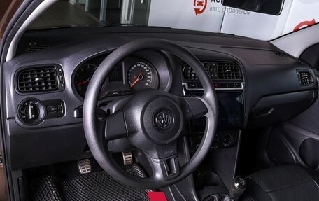 Volkswagen Polo VI (EU Market), 2014 год, 690 000 рублей, 7 фотография