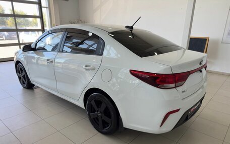 KIA Rio IV, 2020 год, 1 199 900 рублей, 7 фотография