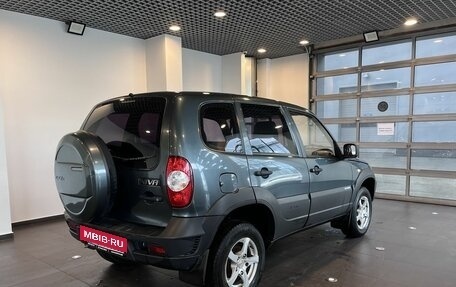 Chevrolet Niva I рестайлинг, 2014 год, 540 000 рублей, 3 фотография