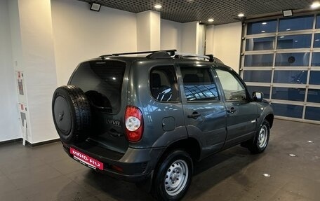 Chevrolet Niva I рестайлинг, 2015 год, 470 000 рублей, 3 фотография