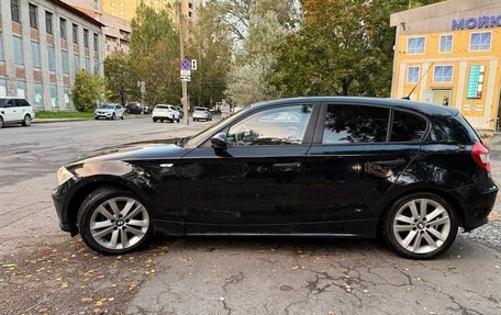 BMW 1 серия, 2006 год, 590 000 рублей, 4 фотография