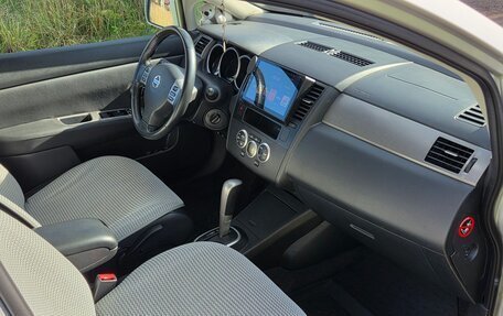 Nissan Tiida, 2010 год, 1 000 000 рублей, 12 фотография