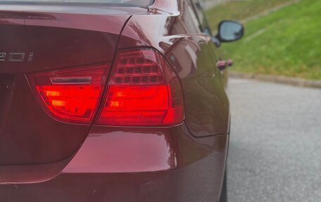 BMW 3 серия, 2011 год, 1 333 333 рублей, 2 фотография