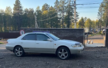 Toyota Camry, 1997 год, 490 000 рублей, 3 фотография