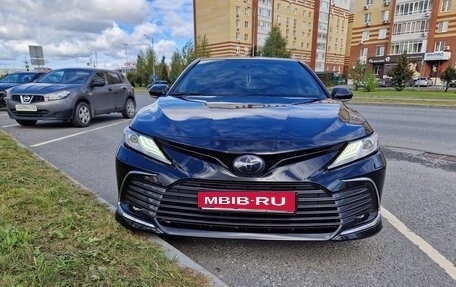 Toyota Camry, 2021 год, 3 800 000 рублей, 19 фотография