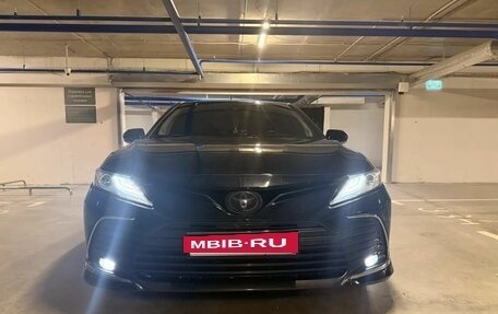 Toyota Camry, 2021 год, 3 800 000 рублей, 32 фотография