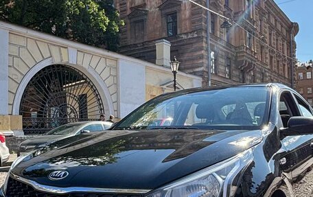 KIA Rio IV, 2021 год, 1 320 000 рублей, 2 фотография