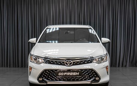 Toyota Camry, 2015 год, 1 879 000 рублей, 3 фотография