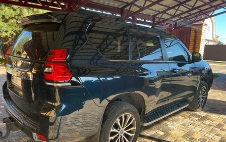 Toyota Land Cruiser Prado 150 рестайлинг 2, 2020 год, 5 450 000 рублей, 2 фотография