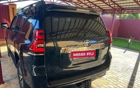 Toyota Land Cruiser Prado 150 рестайлинг 2, 2020 год, 5 450 000 рублей, 3 фотография