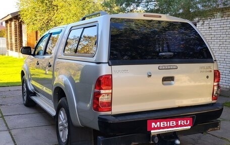 Toyota Hilux VII, 2013 год, 2 500 000 рублей, 8 фотография