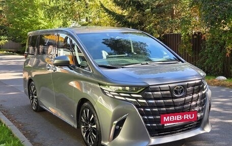 Toyota Alphard, 2024 год, 10 900 000 рублей, 8 фотография
