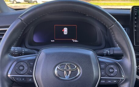 Toyota Camry, 2022 год, 3 500 000 рублей, 13 фотография