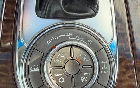 Nissan Patrol, 2011 год, 2 975 000 рублей, 12 фотография