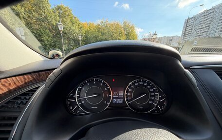 Nissan Patrol, 2011 год, 2 975 000 рублей, 21 фотография