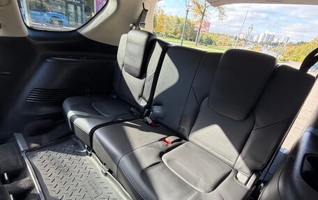Nissan Patrol, 2011 год, 2 975 000 рублей, 30 фотография