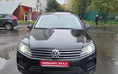 Volkswagen Touareg III, 2016 год, 2 450 000 рублей, 2 фотография