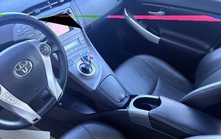 Toyota Prius, 2012 год, 1 300 000 рублей, 5 фотография