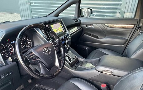 Toyota Alphard III, 2021 год, 5 000 000 рублей, 13 фотография