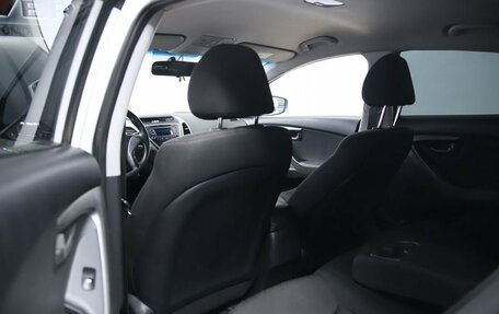 Hyundai Elantra V, 2015 год, 950 000 рублей, 12 фотография