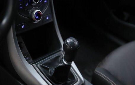 Hyundai Elantra V, 2015 год, 950 000 рублей, 15 фотография