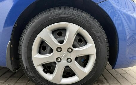 Hyundai Solaris II рестайлинг, 2011 год, 645 000 рублей, 21 фотография