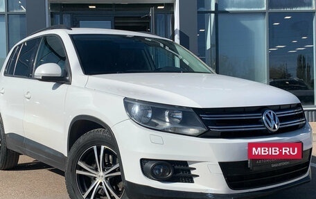 Volkswagen Tiguan I, 2012 год, 1 050 000 рублей, 2 фотография