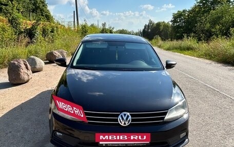 Volkswagen Jetta VI, 2018 год, 1 700 000 рублей, 2 фотография