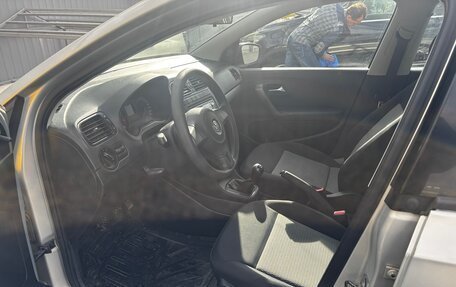 Volkswagen Polo VI (EU Market), 2012 год, 610 000 рублей, 8 фотография